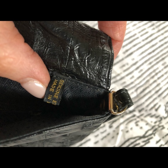 🌶 Scalloped Edge Handbag - Picture 5 of 8